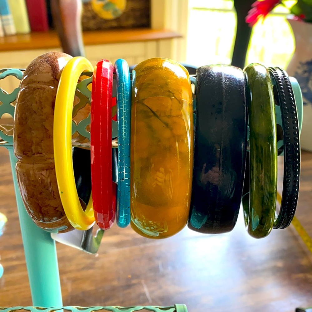 🐝Plastic Bracelet Bundle🐝